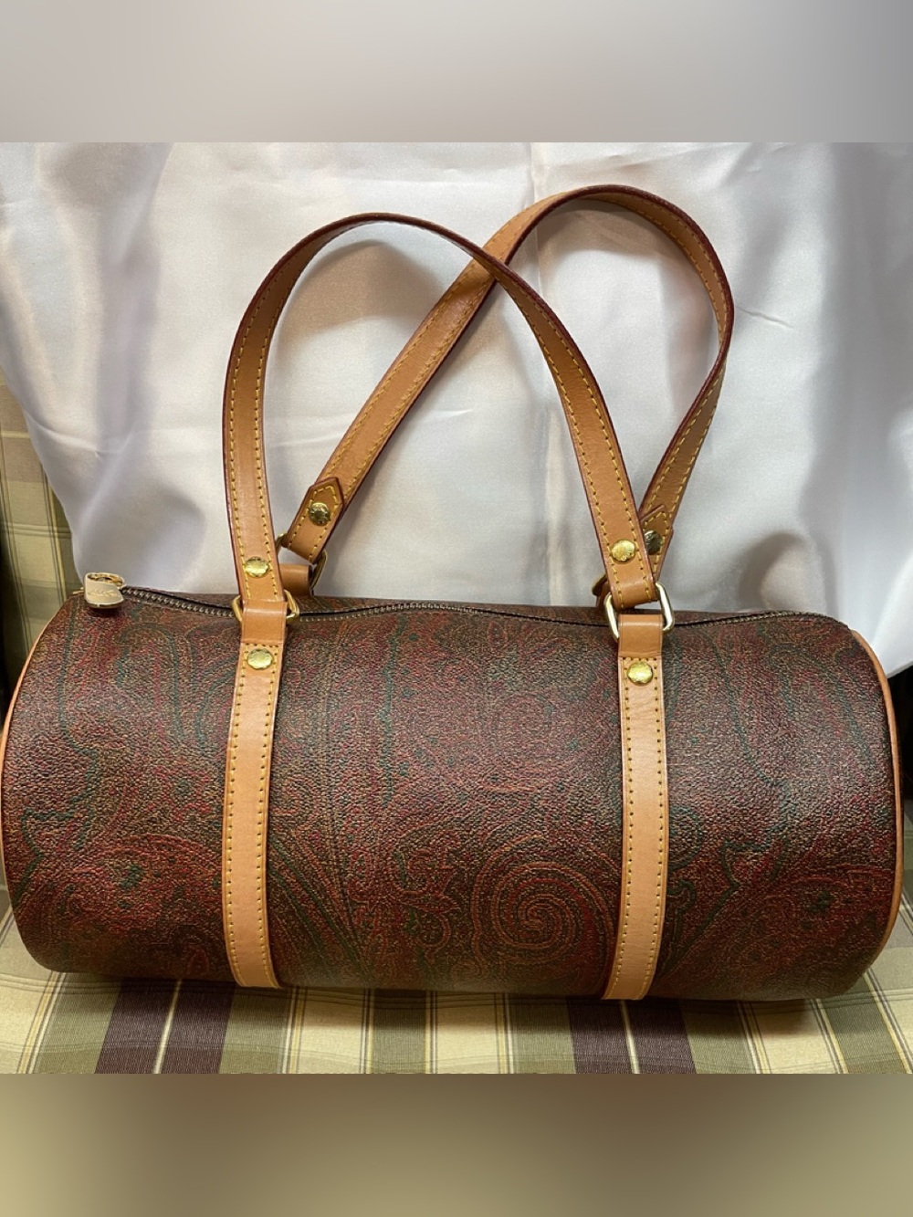 Etro Burgundy vintage  Paisley Cylinder Boston Bag👵🏻
